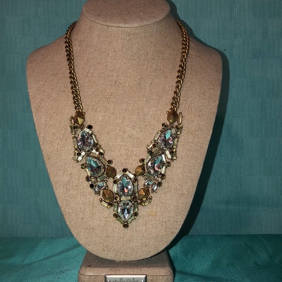 stella and dot zora crystal necklace - Picture 2 of 5